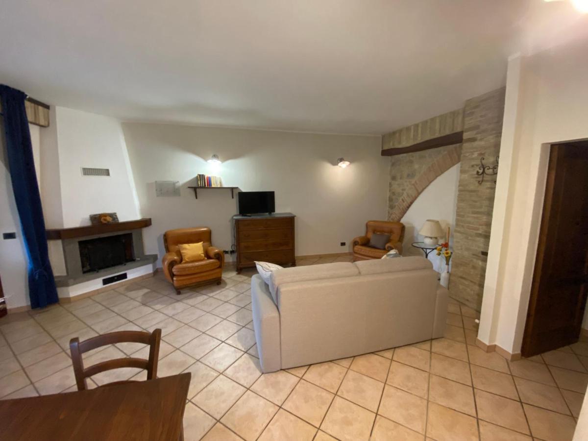 Agriturismo Il Pozzo Castiglione dʼOrcia Exteriér fotografie